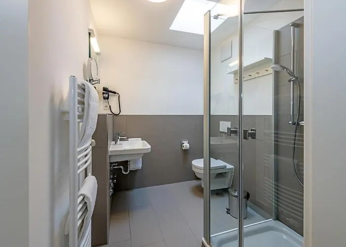 Deichhaeuser Anna Kueste Deichhaeuser Anna Kueste 6-33 Lejlighed